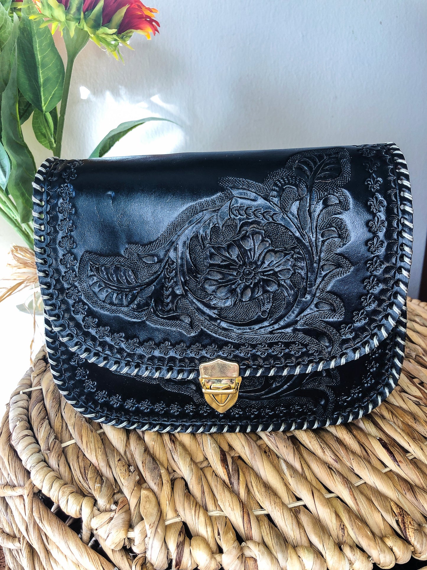 Handmade Black Genuine Leather Crossbody/Shoulder Purse