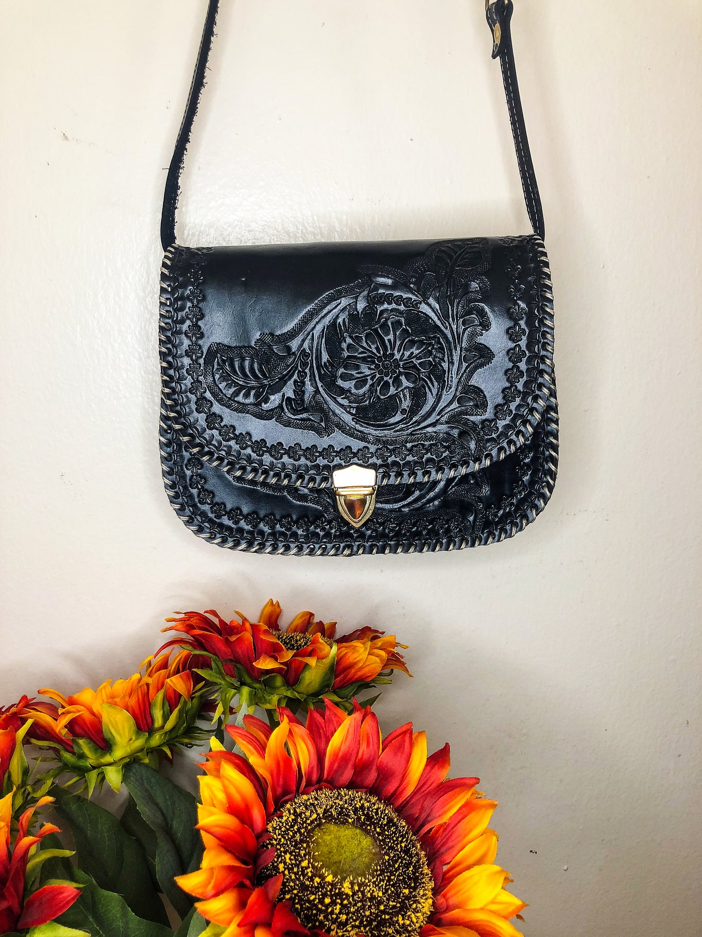 Handmade Black Genuine Leather Crossbody/Shoulder Purse