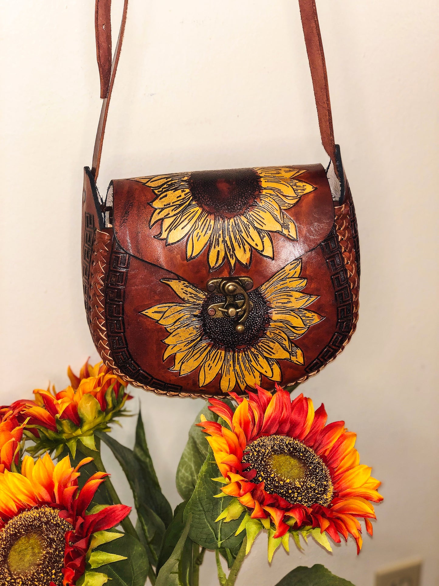 Hand-Tooled Brown Genuine Leather Artesenal Sunflower Crossbody/Shoulder Purse